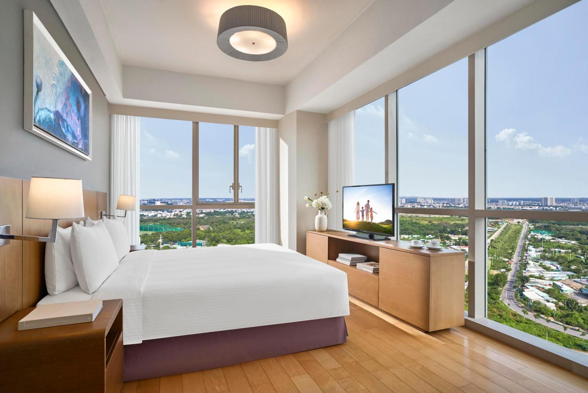 Somerset Vista Ho Chi Minh City Exterior photo